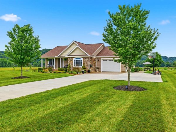 259 Hominy Creek Road , Burkesville, KY 42127