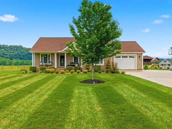 259 Hominy Creek Road , Burkesville, KY 42127