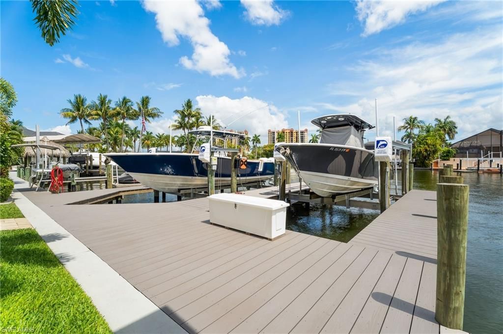 1523 Hermitage Ln , Cape Coral, FL 33914 Photo