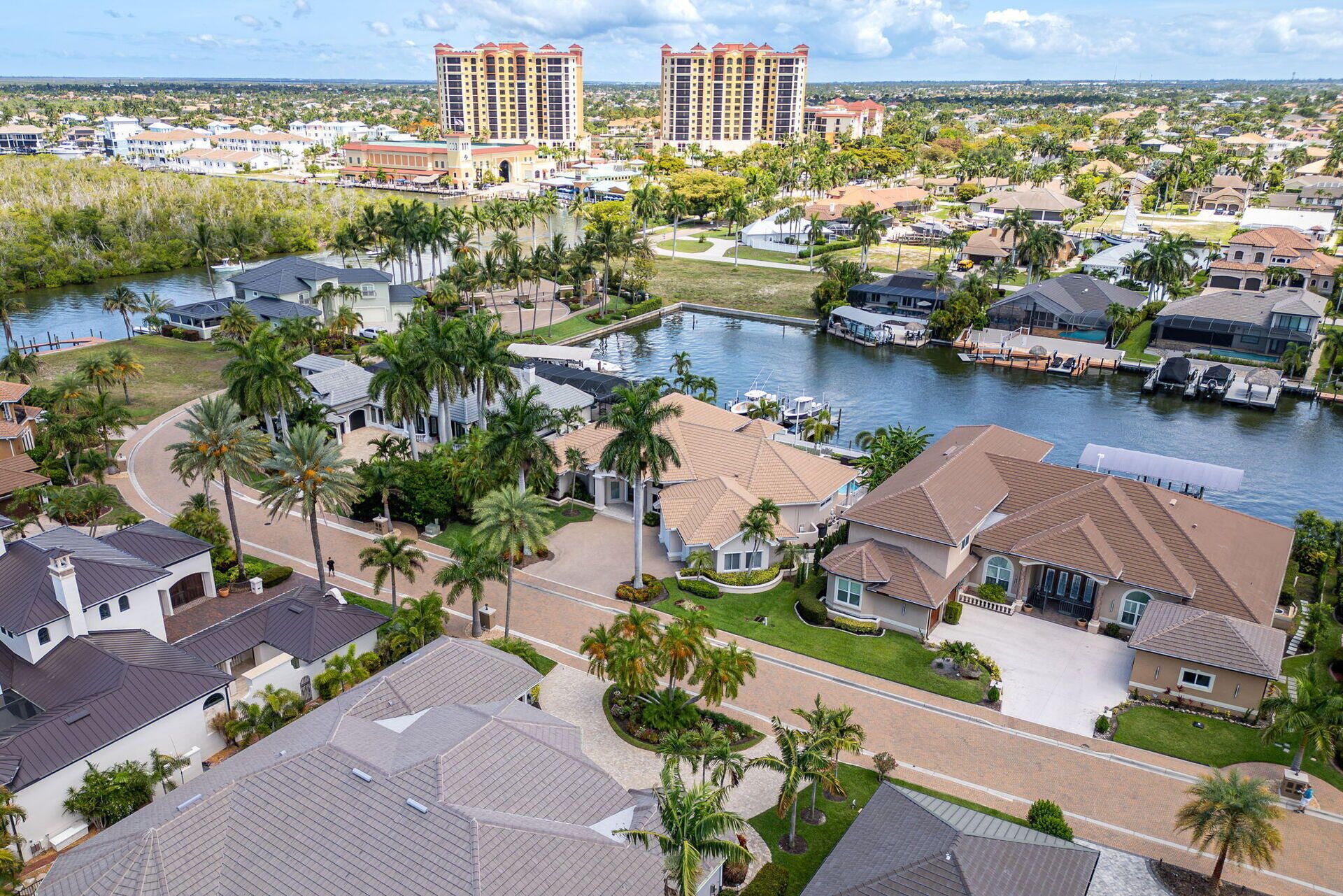 1523 Hermitage Ln, Cape Coral, FL 33914 Photo