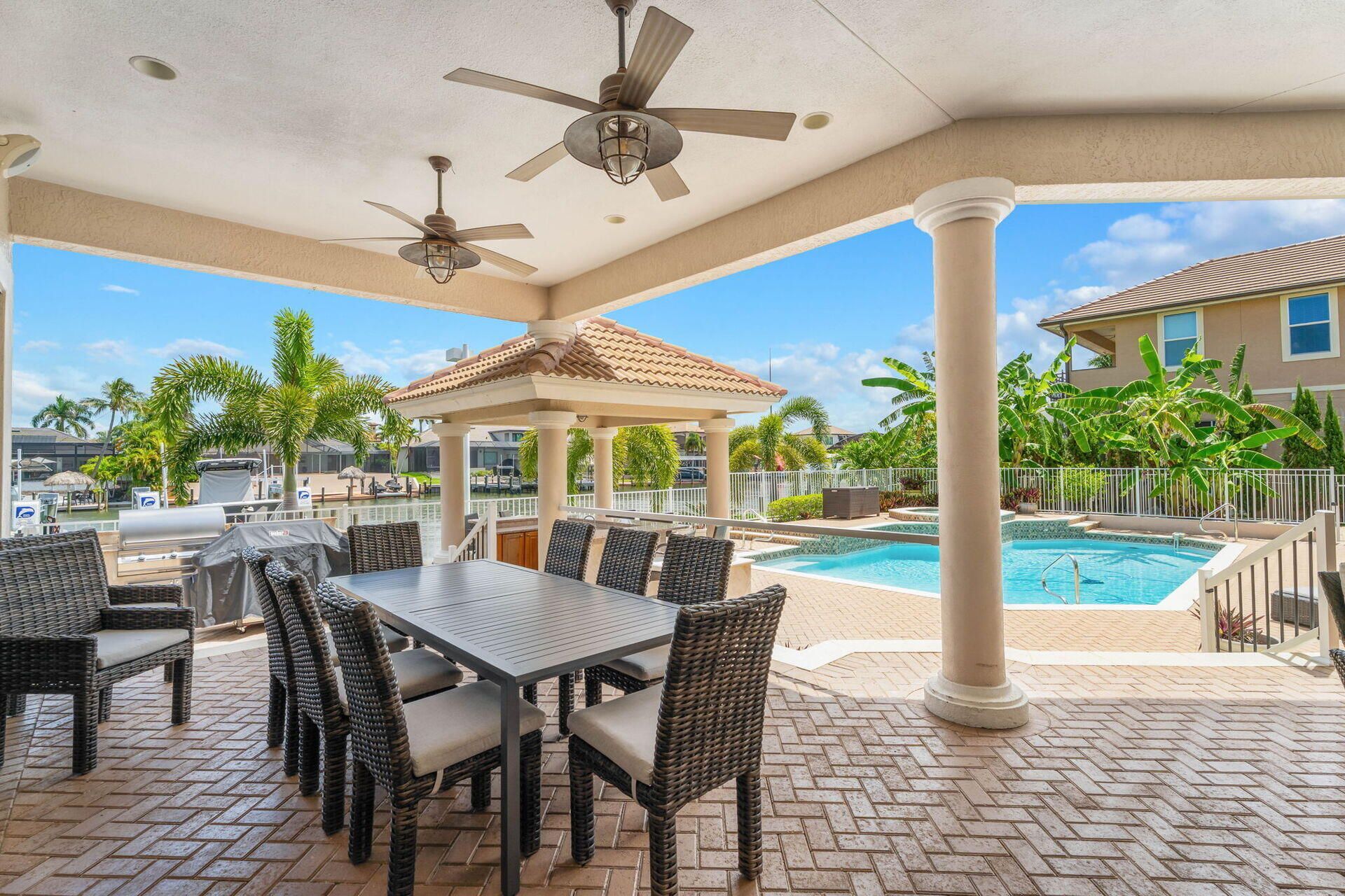1523 Hermitage Ln, Cape Coral, FL 33914 Photo