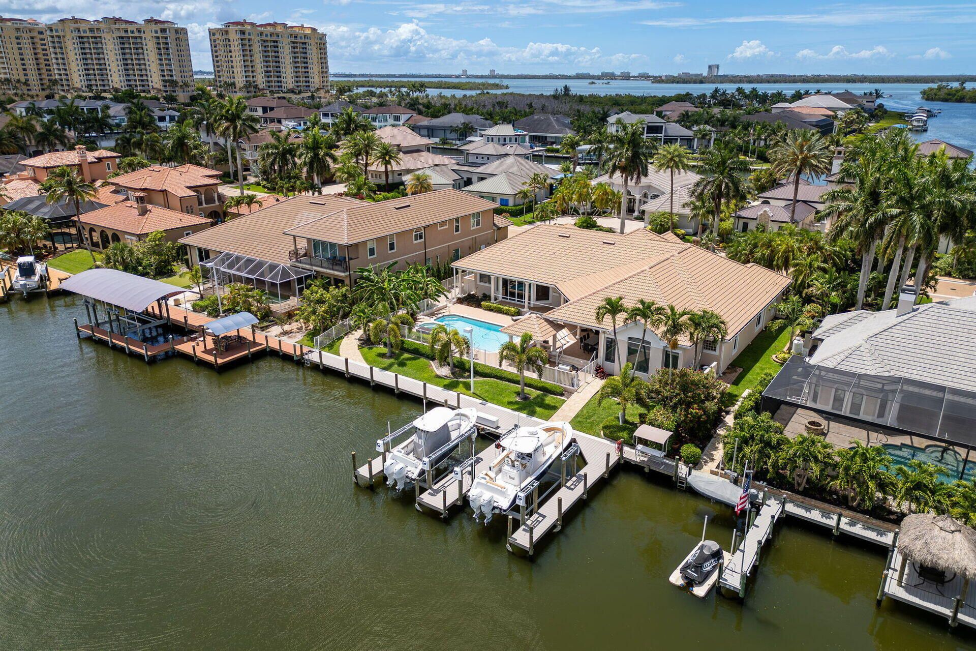 1523 Hermitage Ln, Cape Coral, FL 33914 Photo