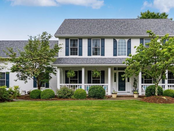 125 Cassidy Court , Granville, OH 43023