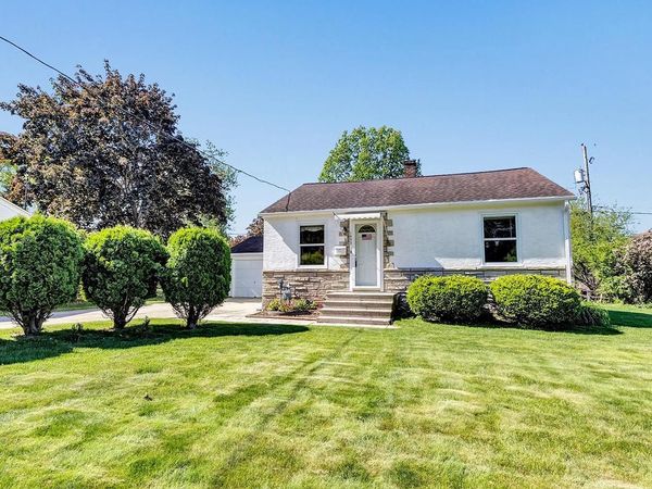 1493 9TH STREET, Green Bay, WI 54304