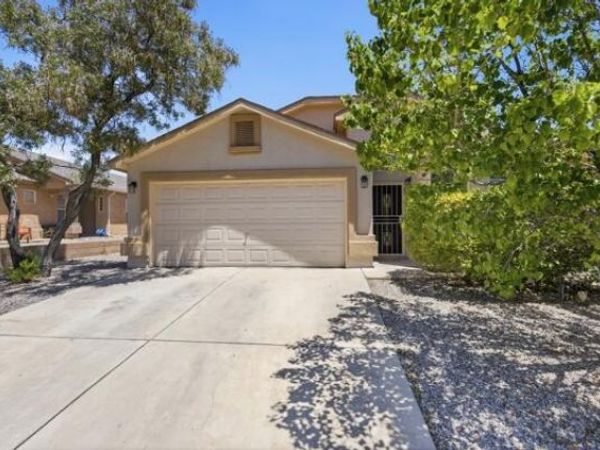 9827 Sun Chaser Trail SW, Albuquerque, NM 87121