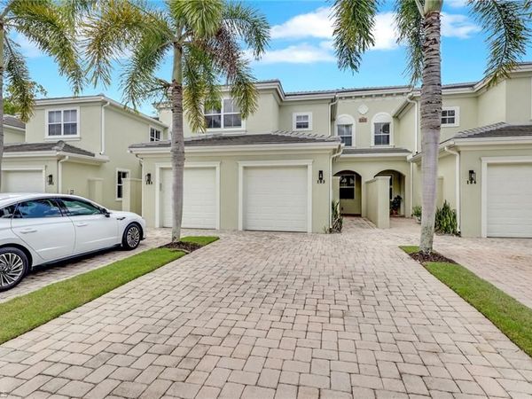 1335 Mariposa CIR , Unit 4103, NAPLES, FL 34105