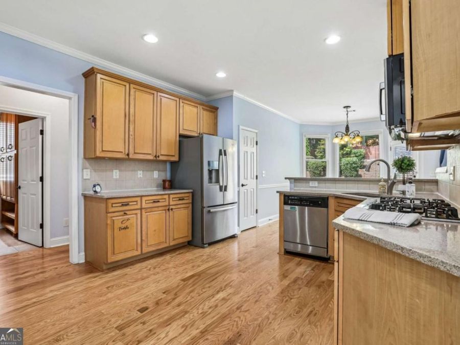 Property Image 16