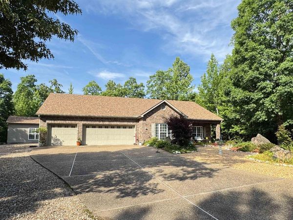10 Ballobar , Hot Springs Village, AR 71909