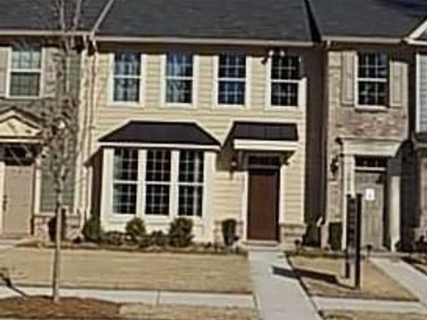 1935 Fleetwood Drive , Charlotte, NC 28208