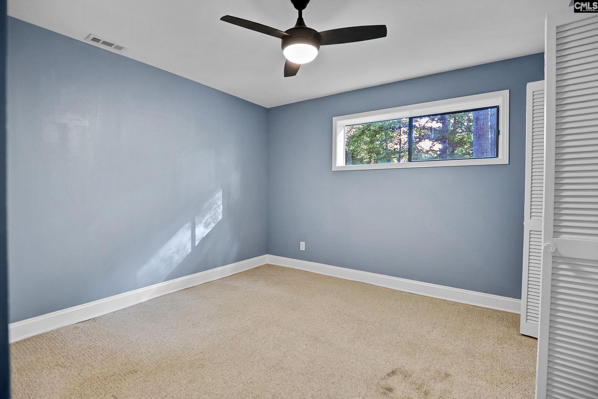 553 Douglas Drive  Photo 16