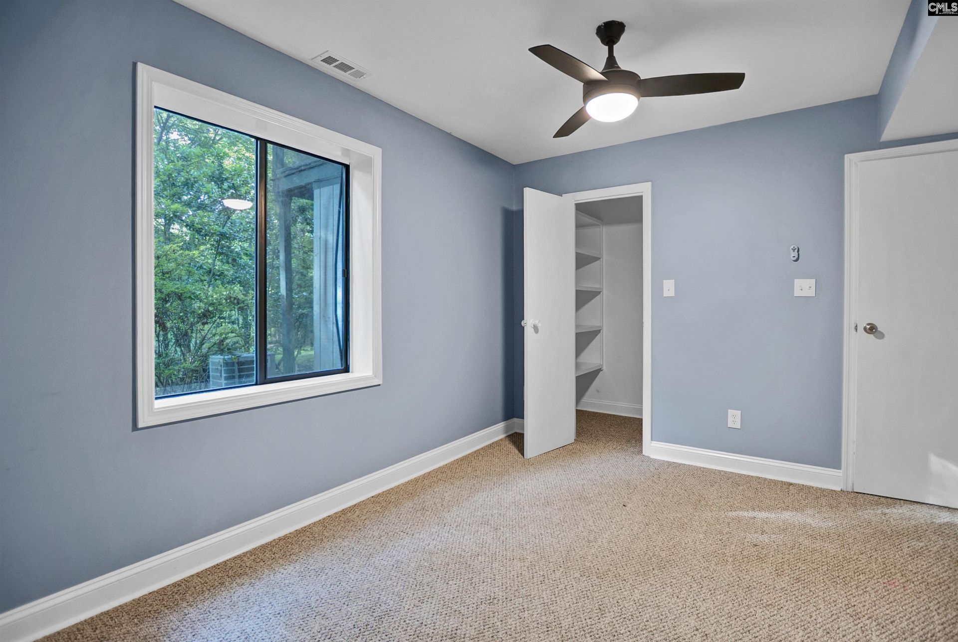 553 Douglas Drive  Photo 21