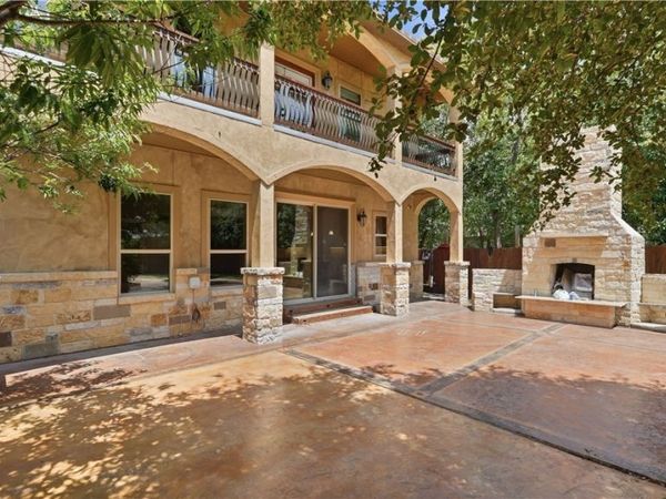 295 N West End Avenue , New Braunfels, TX 78130