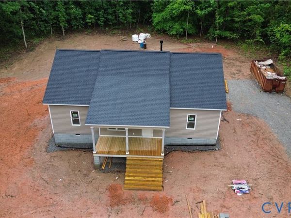 1387 New Town Road , Goochland, VA 23063
