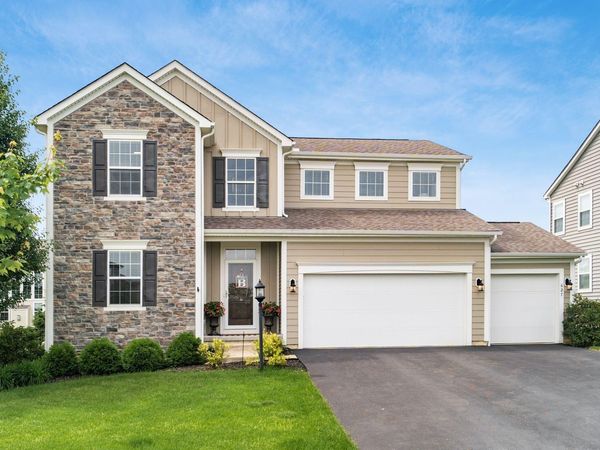 627 Ludham Trail , Pickerington, OH 43147
