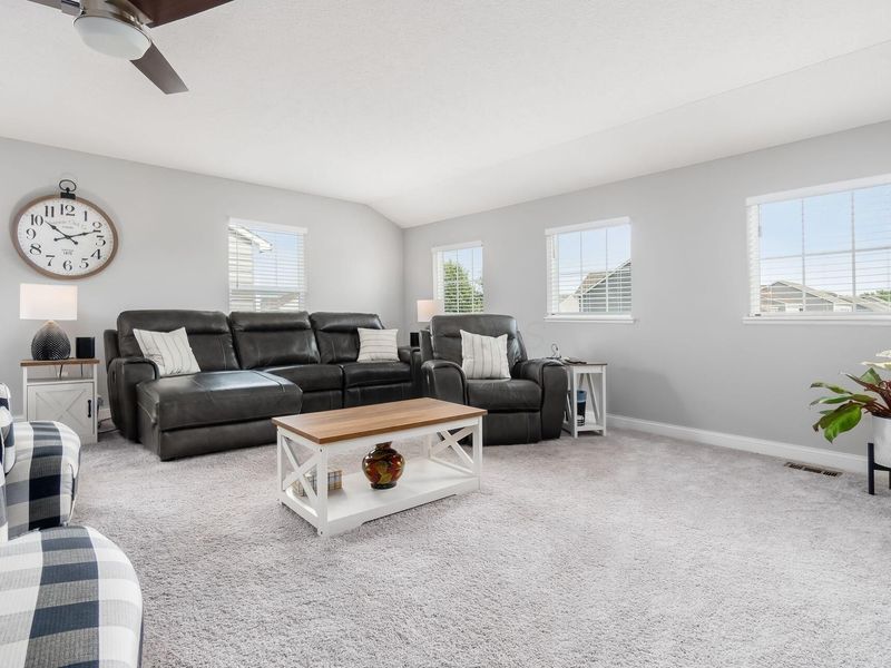 627 Ludham Trail , Pickerington, OH 43147 Photo 29