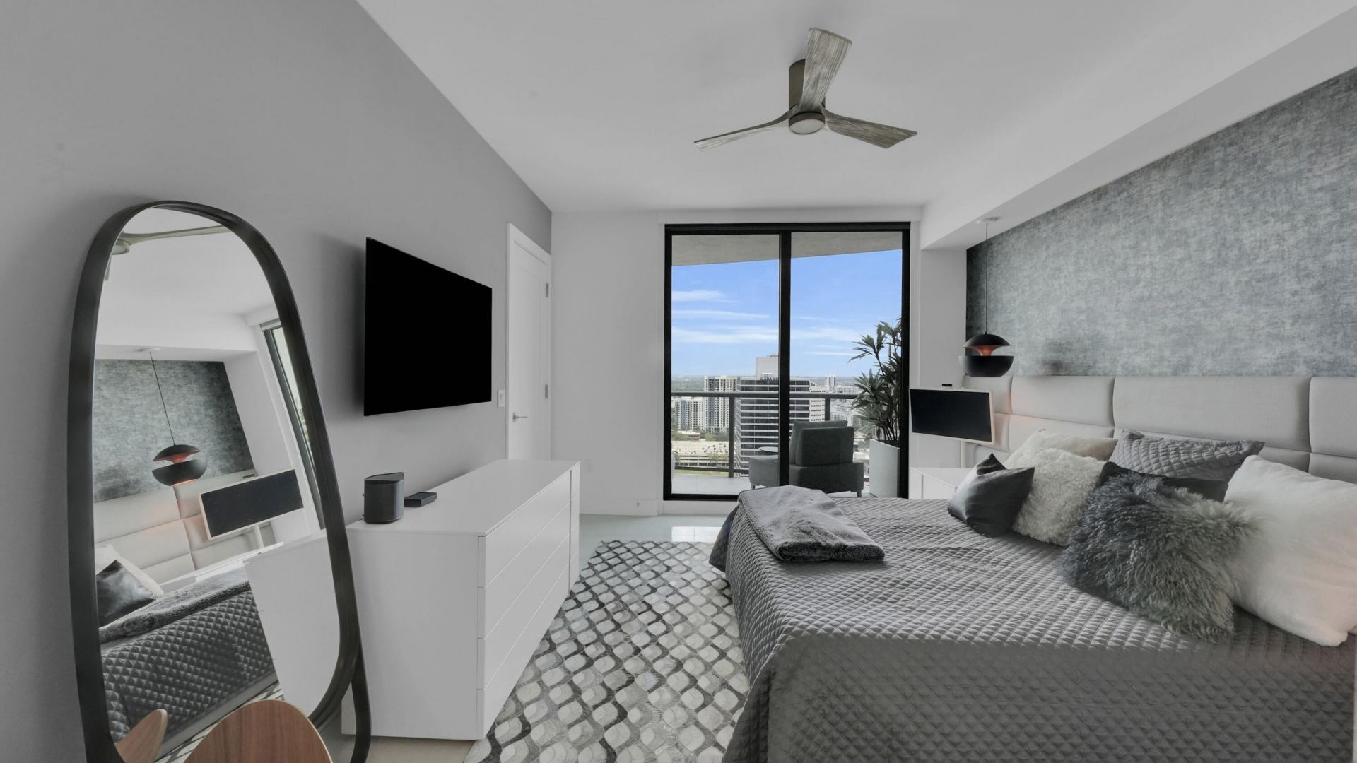 100 E Las Olas Boulevard, Unit 2802, Fort Lauderdale, FL 33301 Photo