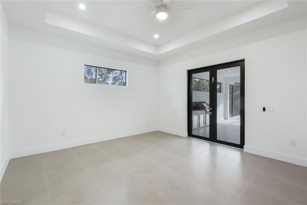 2806 Golden Gate Blvd W, Naples, FL 34120 Photo