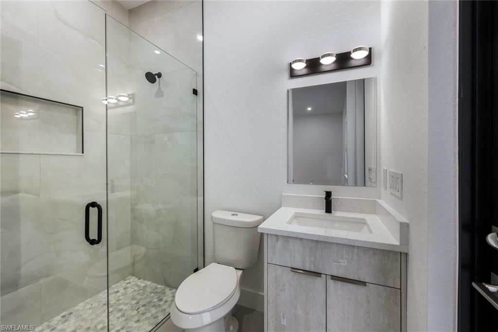 2806 Golden Gate Blvd W, Naples, FL 34120 Photo