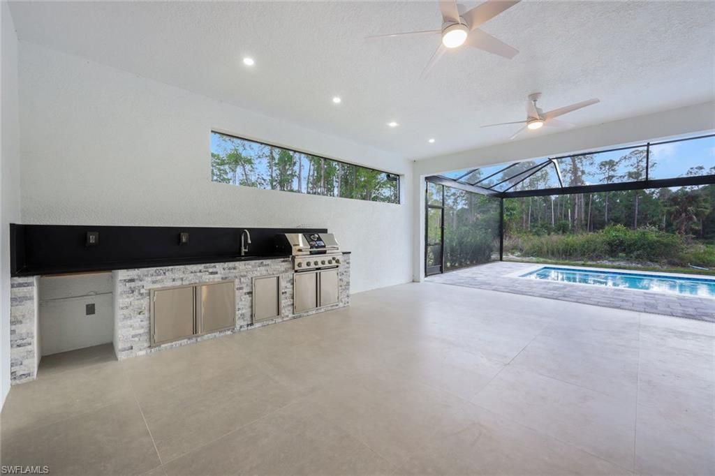 2806 Golden Gate Blvd W, Naples, FL 34120 Photo