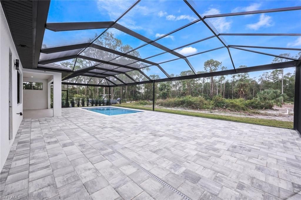2806 Golden Gate Blvd W, Naples, FL 34120 Photo