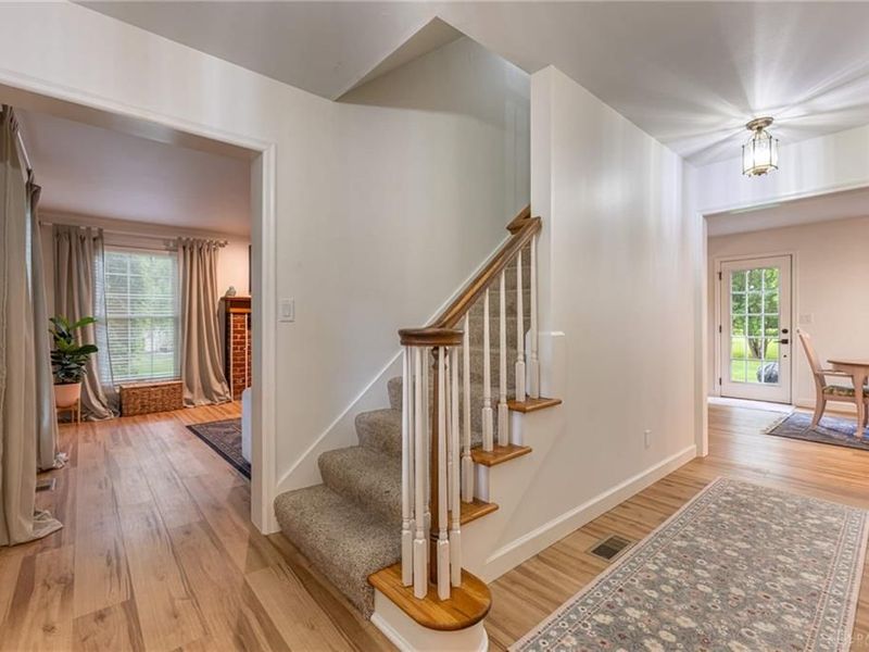 1004 Quail Run Drive, Washington Township, OH 45458 Photo 25
