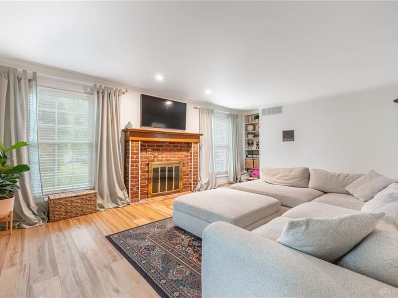 1004 Quail Run Drive, Washington Township, OH 45458 Photo 7