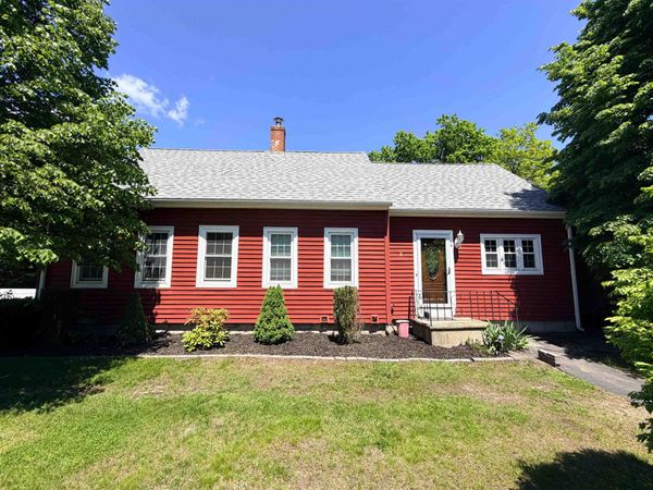 4 Autumn Street, Rochester, NH 03868