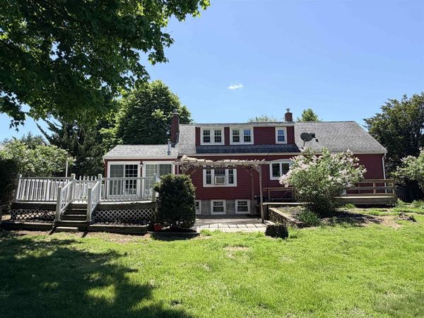 4 Autumn Street, Rochester, NH 03868