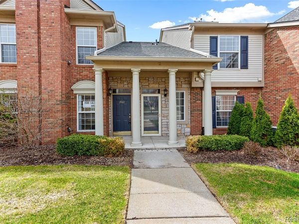 3553 Oakmonte Boulevard , Oakland Twp, MI 48306