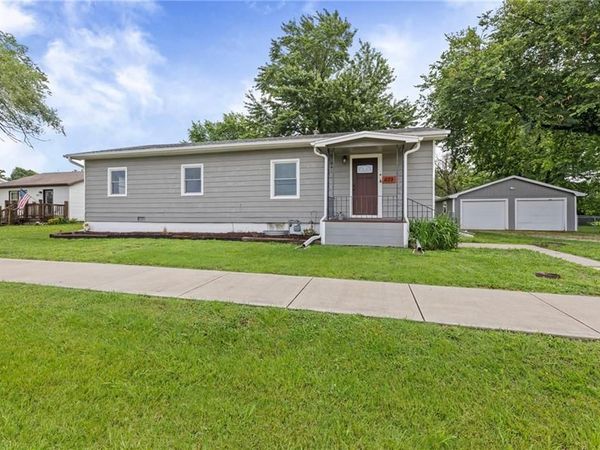 623 Walnut Street, Wellsville, KS 66092