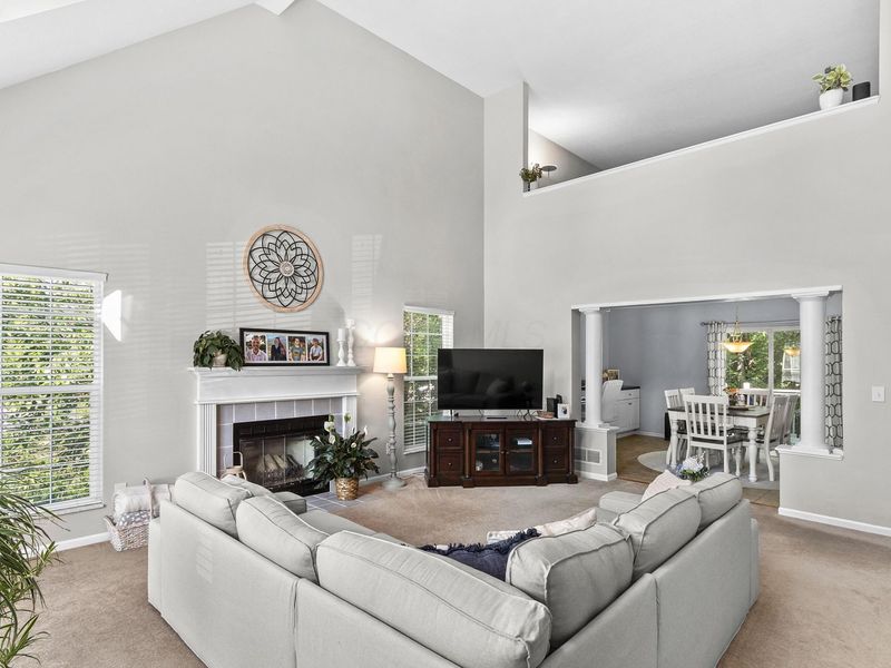 452 Medwin Place, Columbus, OH 43230 Photo 6