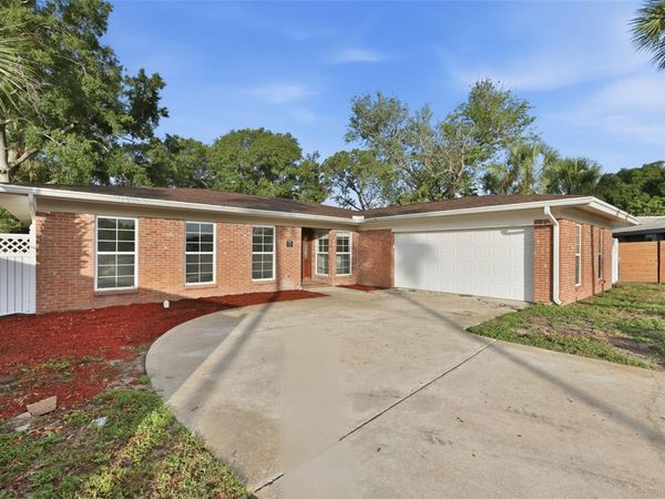 8410 LAVA PLACE, TAMPA, FL 33615