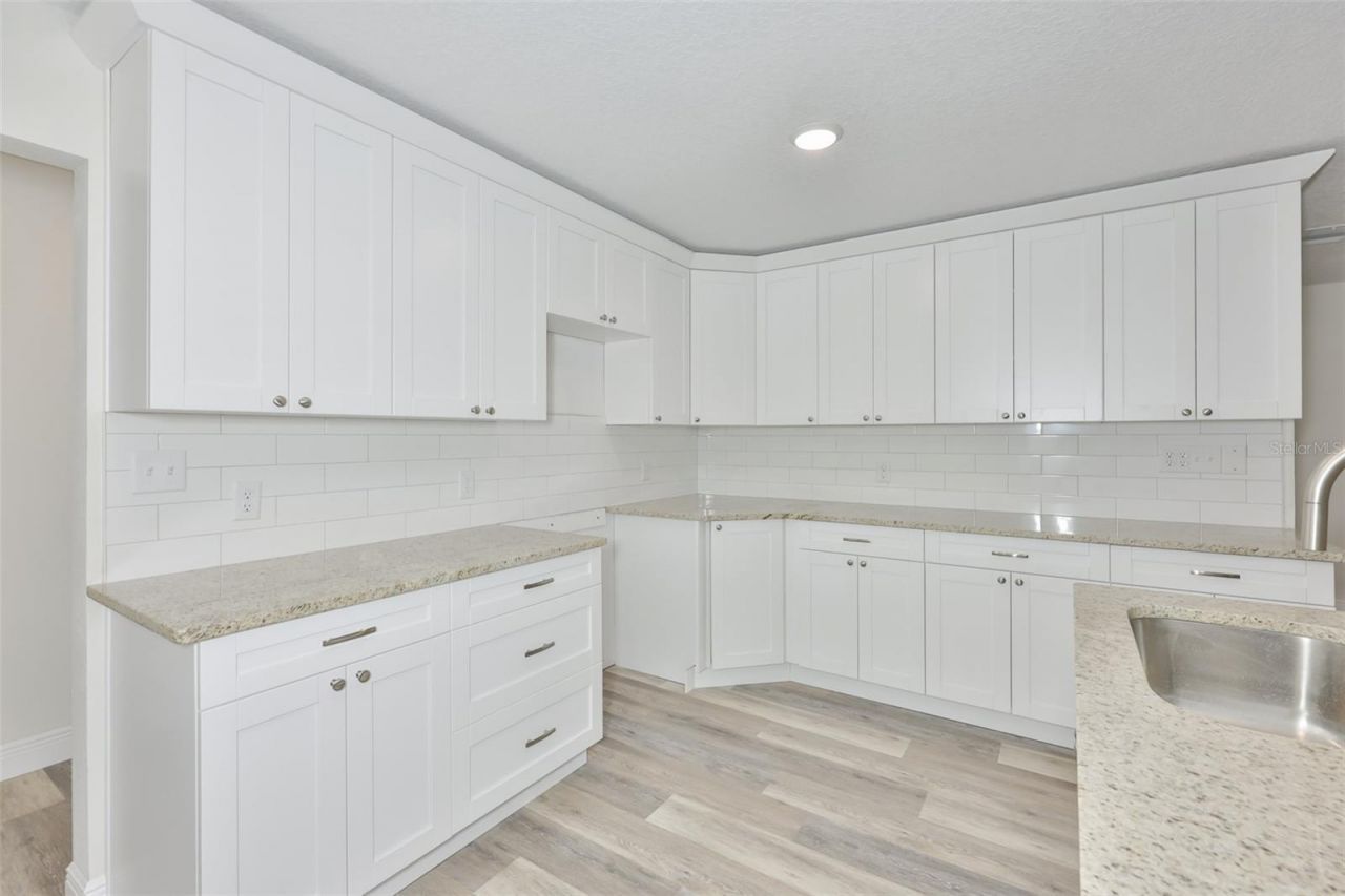8410 Lava Place , Tampa, FL 33615 Photo