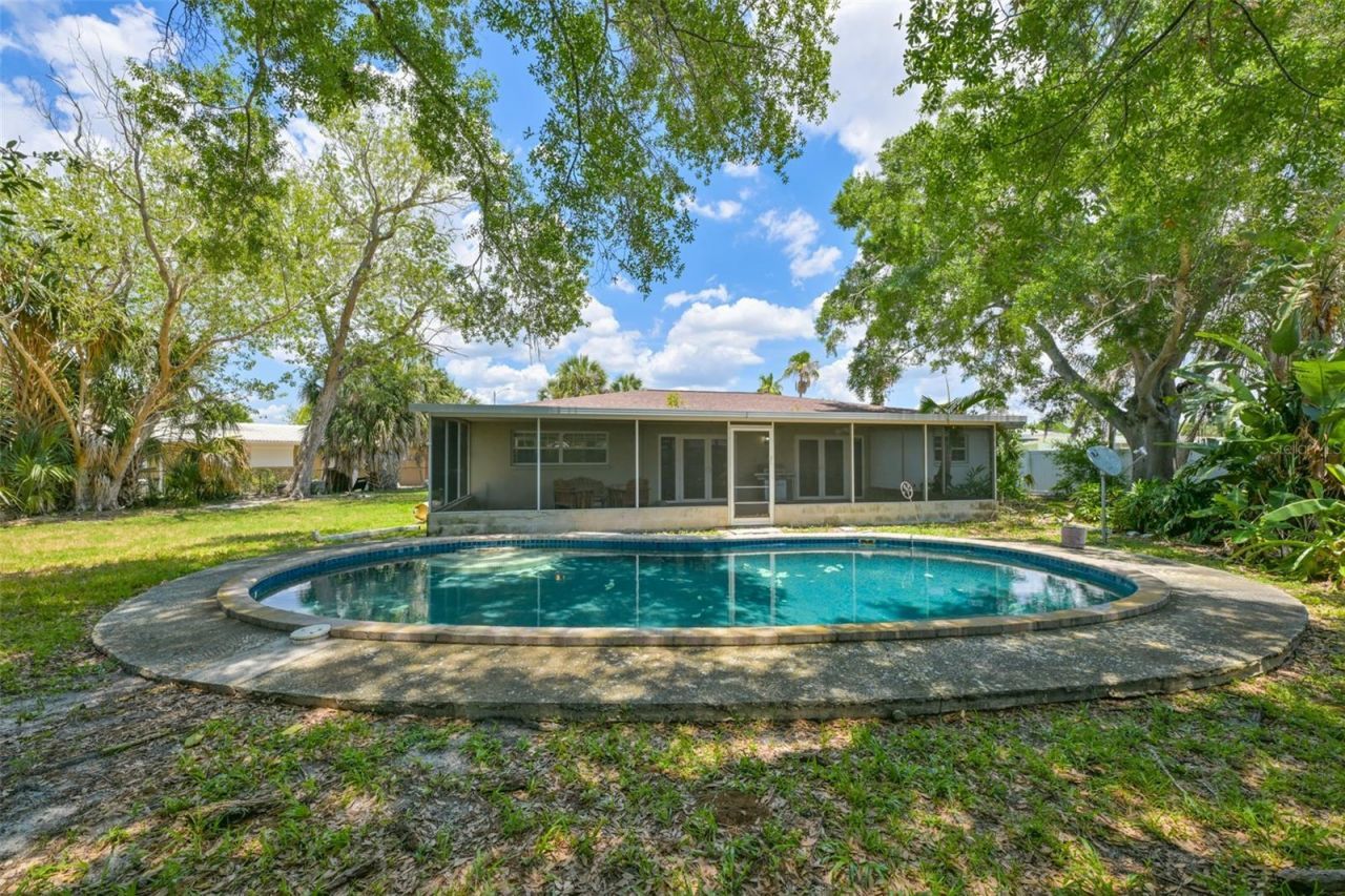 8410 Lava Place , Tampa, FL 33615 Photo
