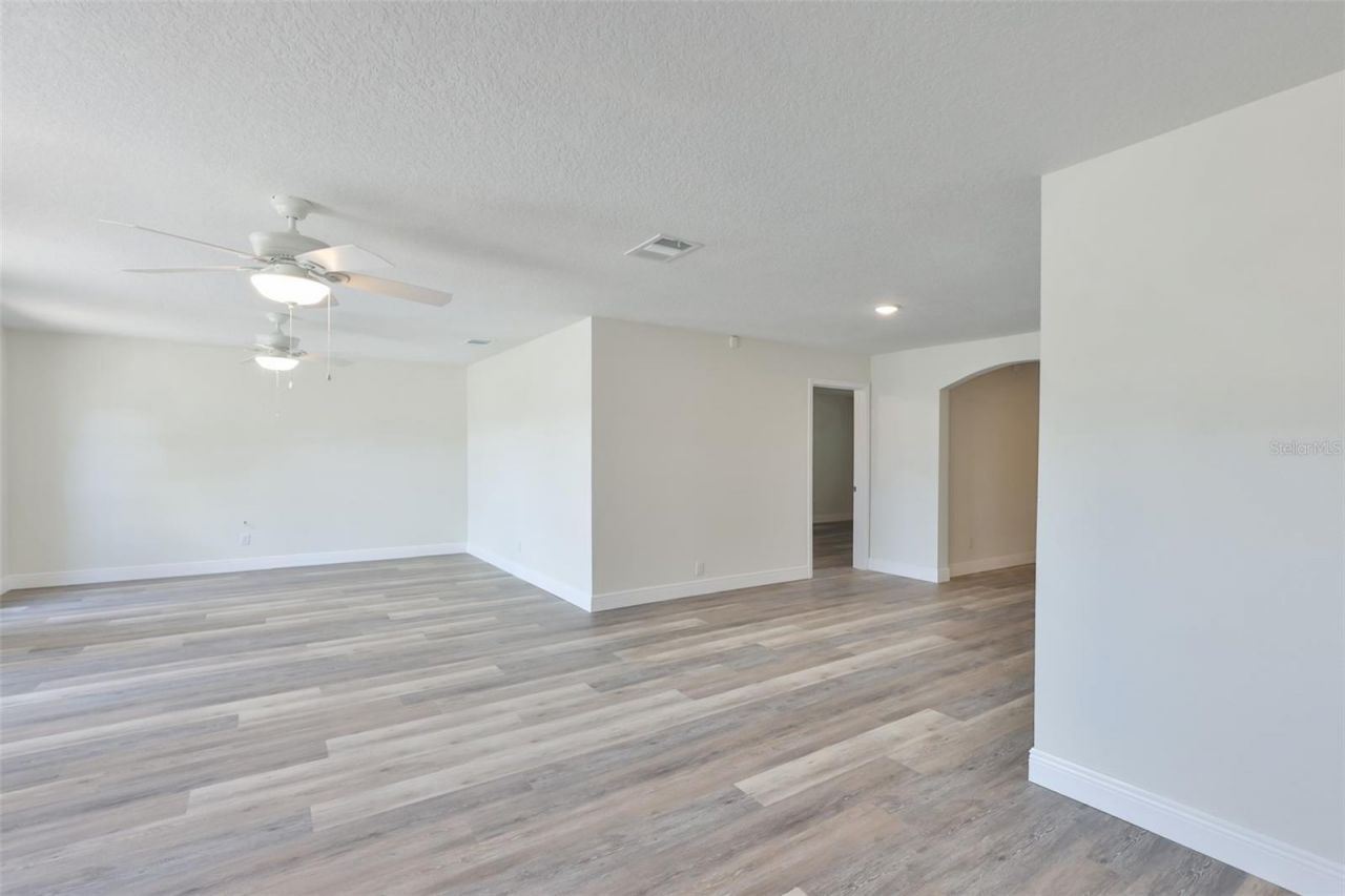 8410 Lava Place , Tampa, FL 33615 Photo