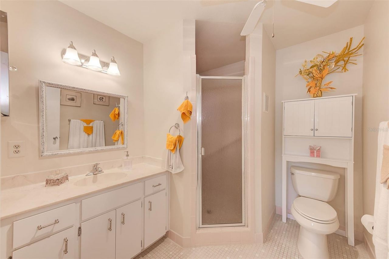 2229 Americus Boulevard W, Unit 25, Clearwater, FL 33763 Photo