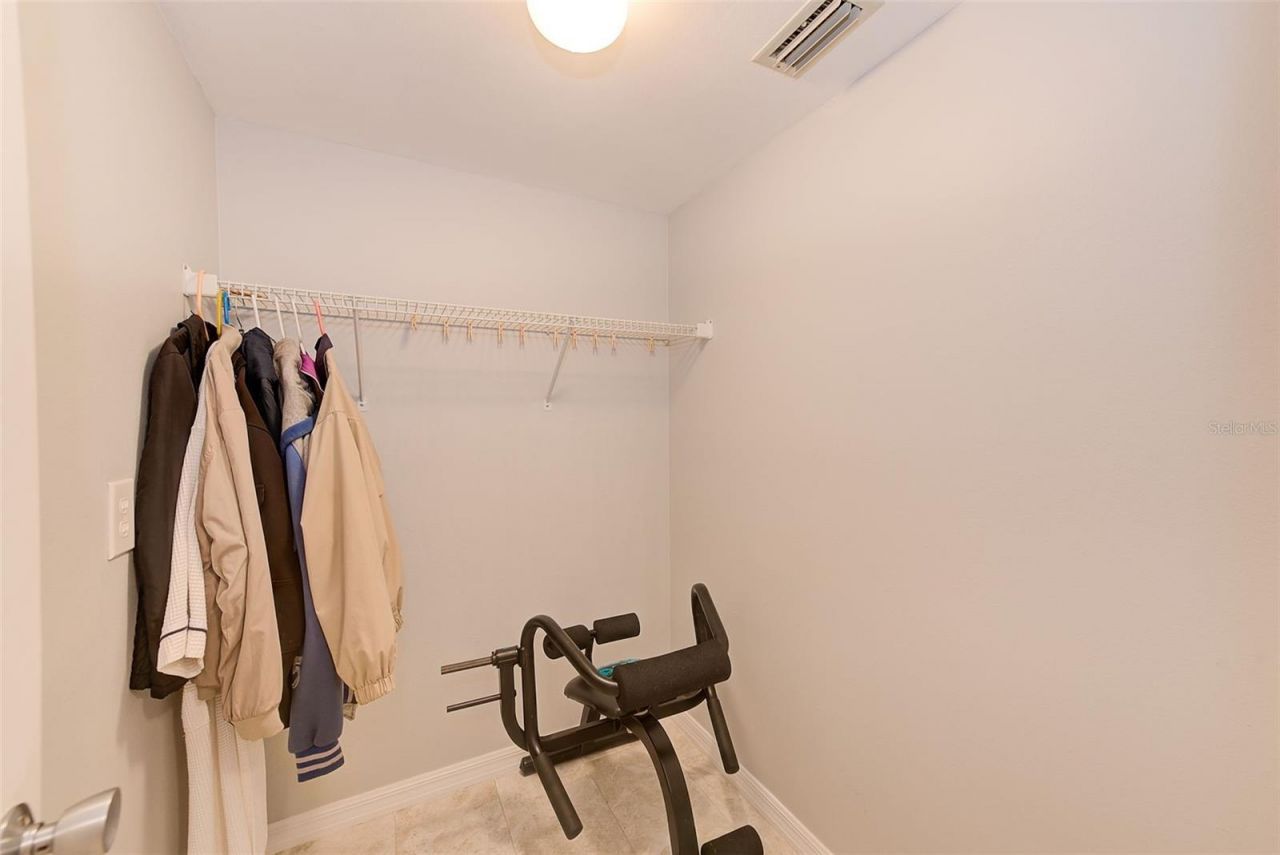 2229 Americus Boulevard W, Unit 25, Clearwater, FL 33763 Photo