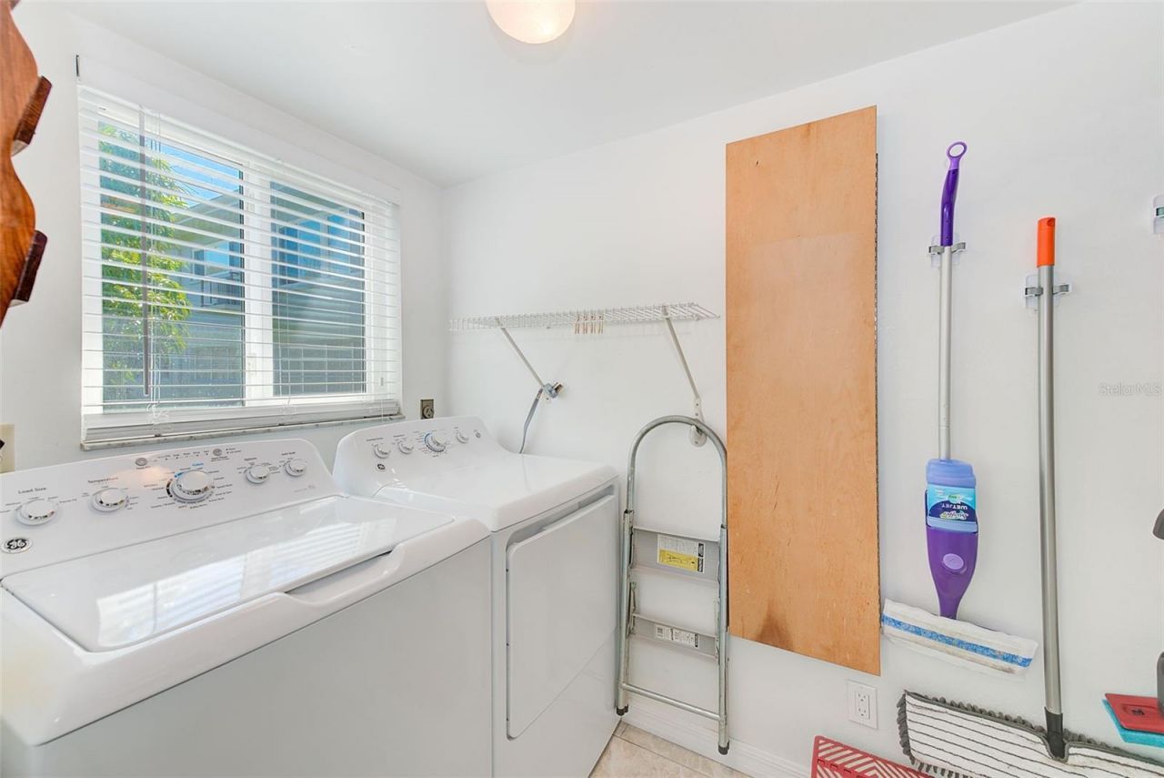 2229 Americus Boulevard W, Unit 25, Clearwater, FL 33763 Photo