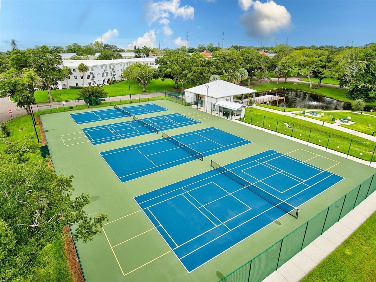 2229 Americus Boulevard W, Unit 25, Clearwater, FL 33763 Photo