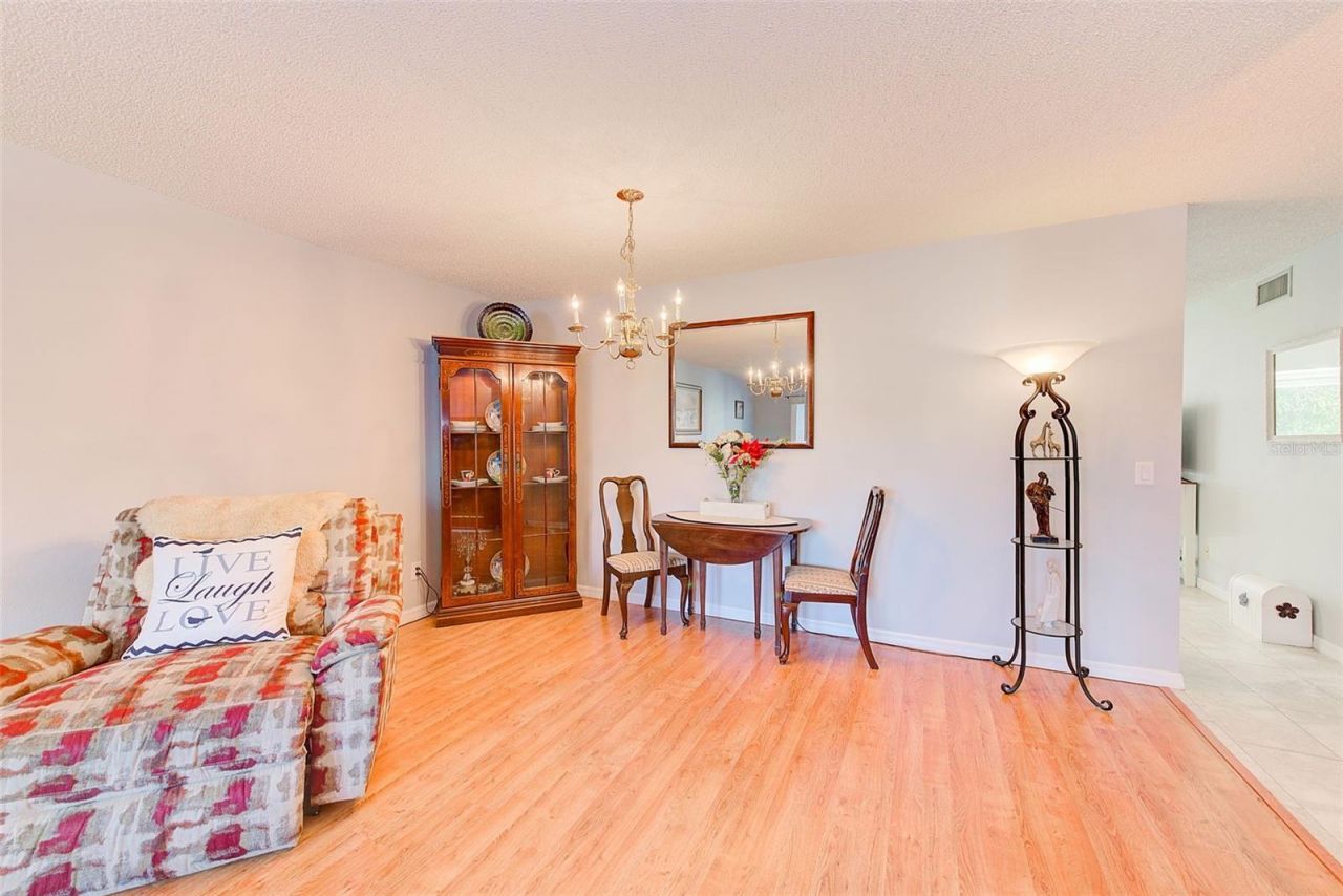 2229 Americus Boulevard W, Unit 25, Clearwater, FL 33763 Photo