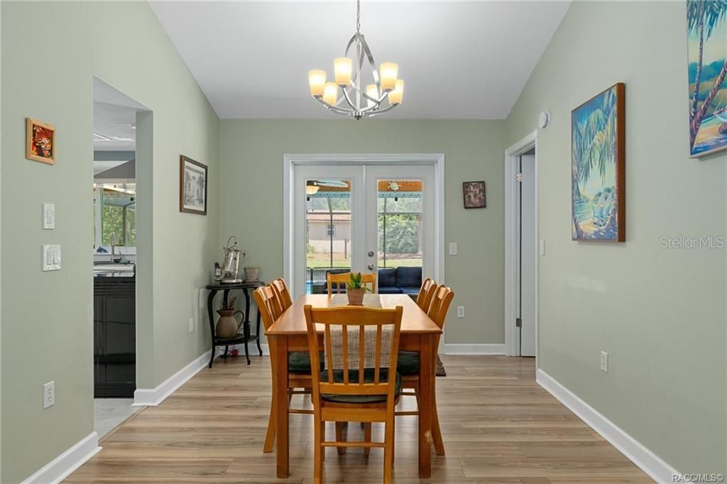 807 W National Street , Hernando, FL 34442 Photo