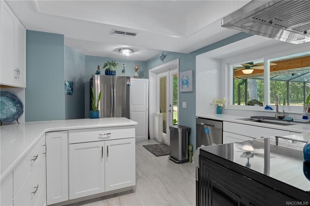 807 W National Street , Hernando, FL 34442 Photo