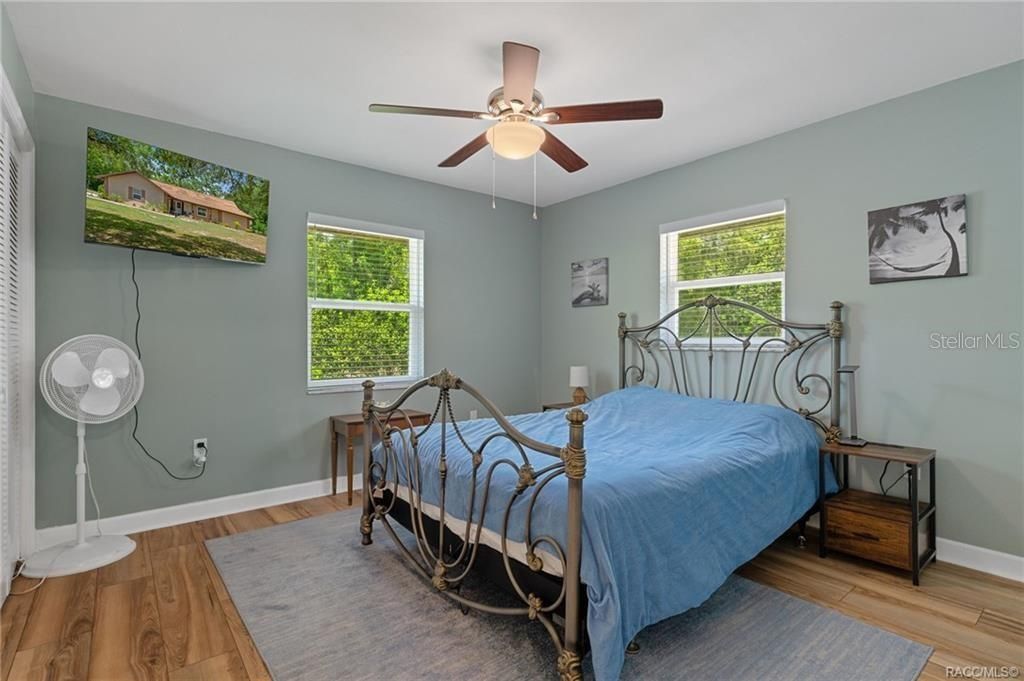 807 W National Street , Hernando, FL 34442 Photo