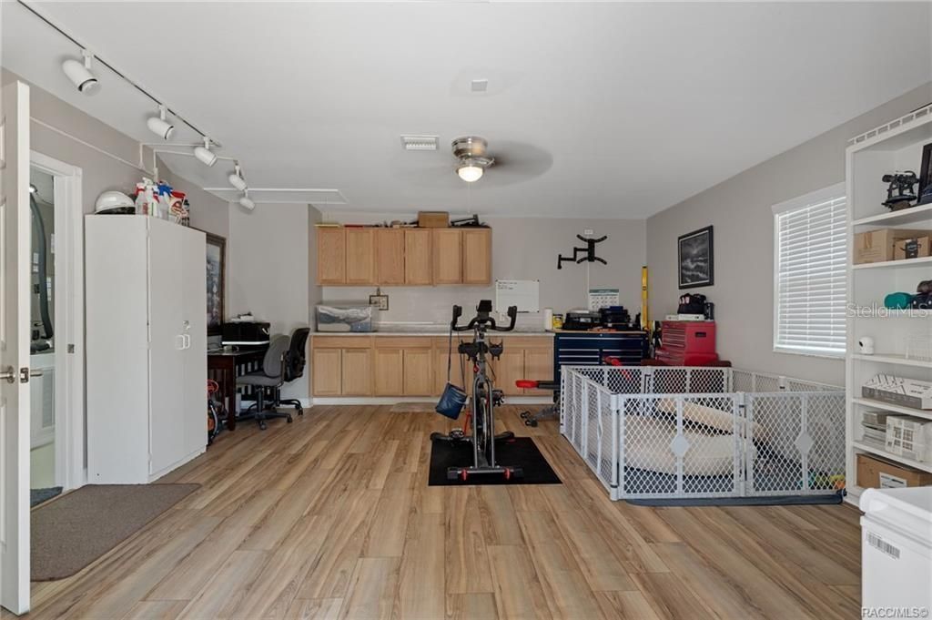 807 W National Street , Hernando, FL 34442 Photo