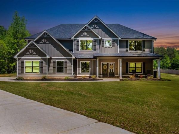 415 Paynes Lake Road , Carrollton, GA 30116