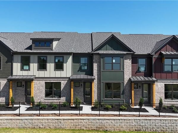 287 Barracks Way, Unit 882, Hoschton, GA 30548