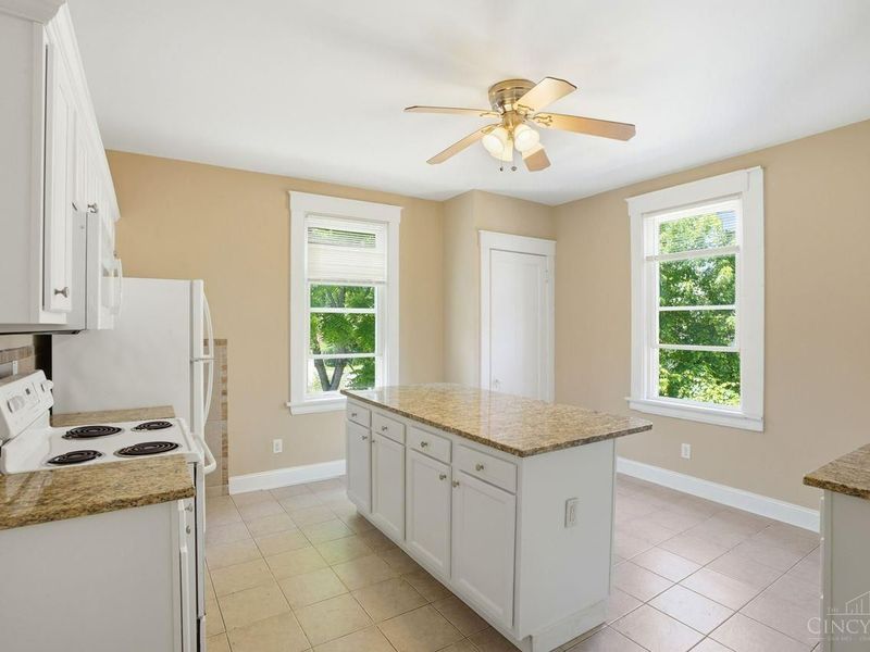 2429 Robertson Avenue, Cincinnati, OH 45212 Photo 19