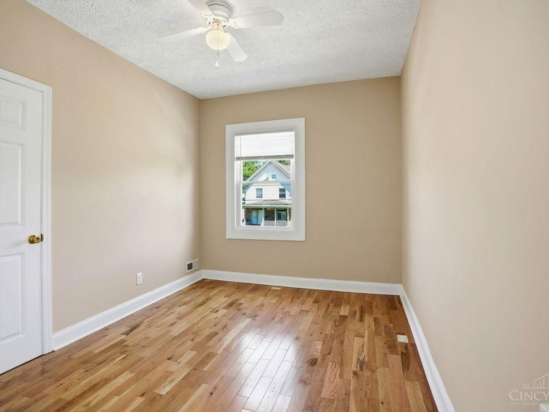 2429 Robertson Avenue, Cincinnati, OH 45212 Photo 33