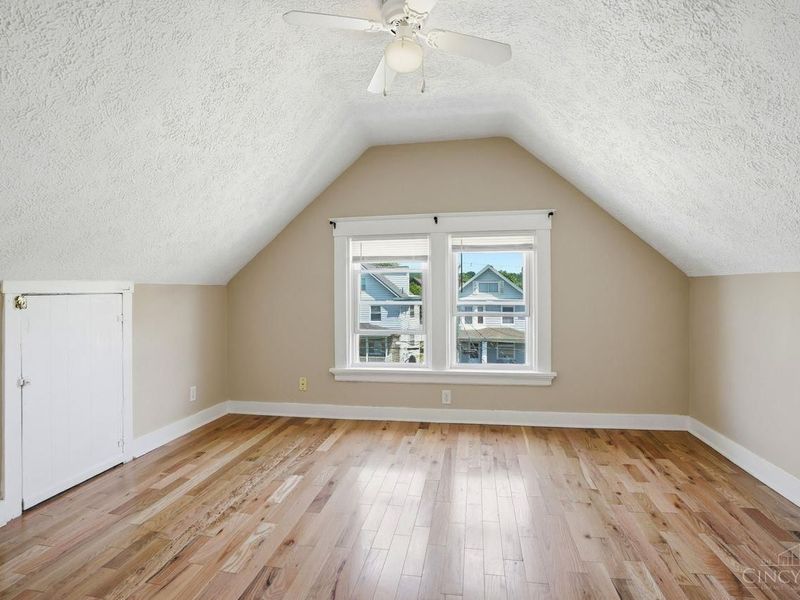 2429 Robertson Avenue, Cincinnati, OH 45212 Photo 37
