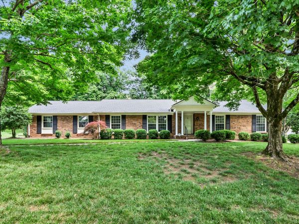 6 Trahern Ter , Clarksville, TN 37040